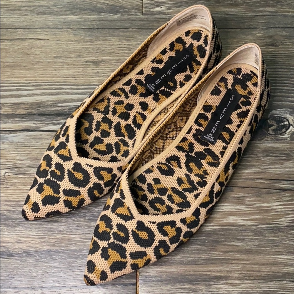 Steven Rosy Flats